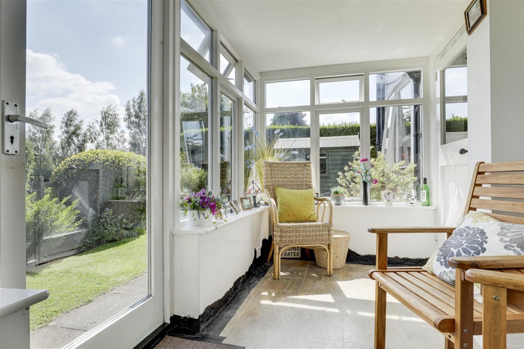 Old Melton Road, Keyworth, Nottinghamshire, NG12 5NN