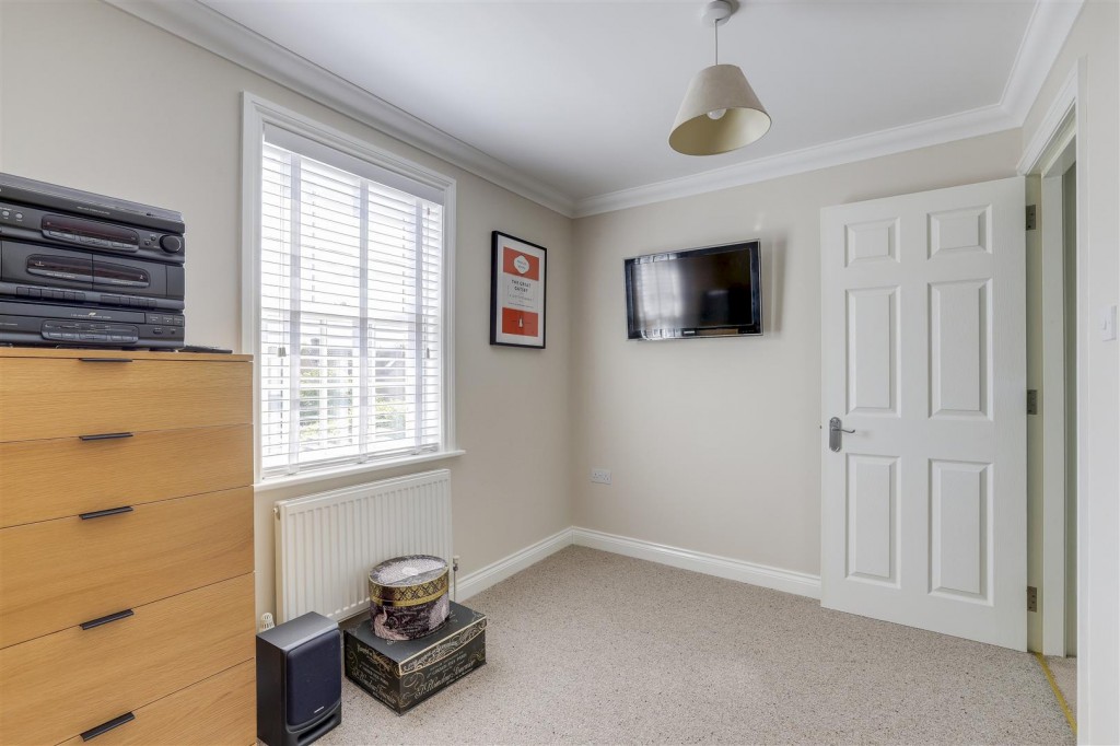 Meadow Close, Breaston, Derbyshire, DE72 3EL