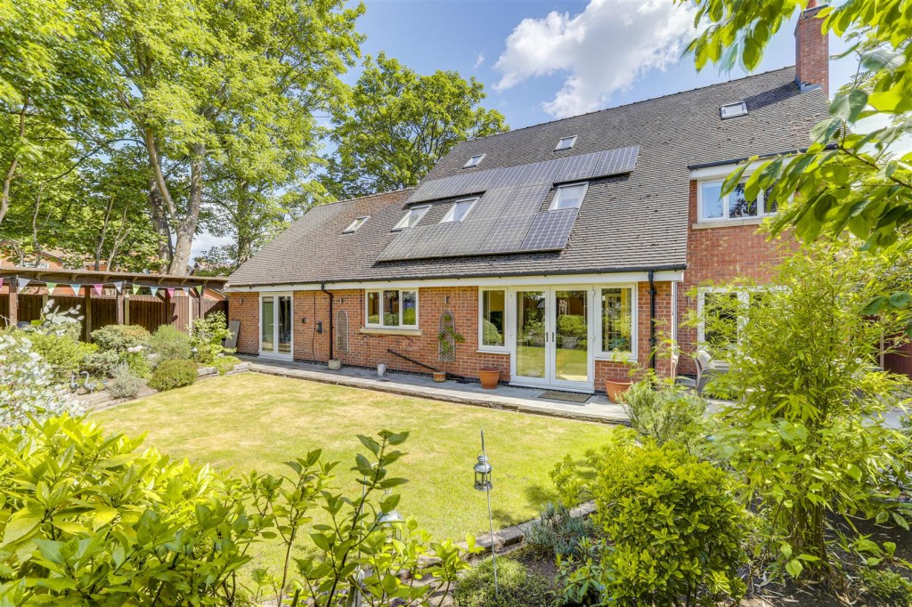 Meadow Close, Breaston, Derbyshire, DE72 3EL