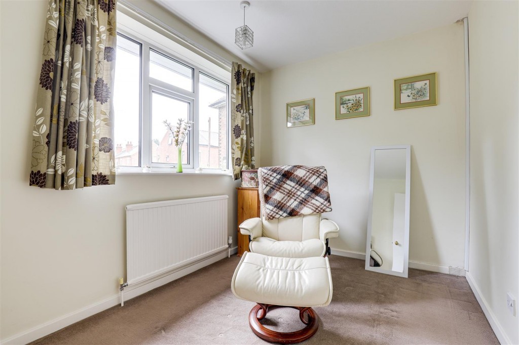 St. Albans Road, Arnold, Nottinghamshire, NG5 6GT