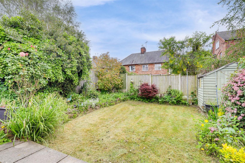 St. Albans Road, Arnold, Nottinghamshire, NG5 6GT