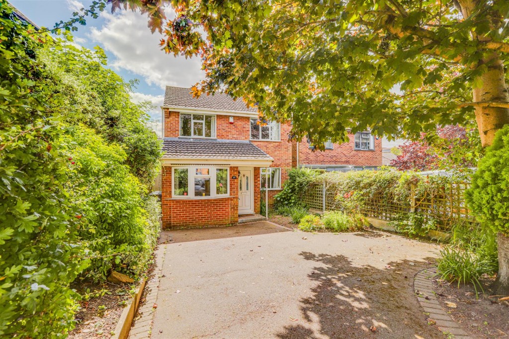 St. Albans Road, Arnold, Nottinghamshire, NG5 6GT