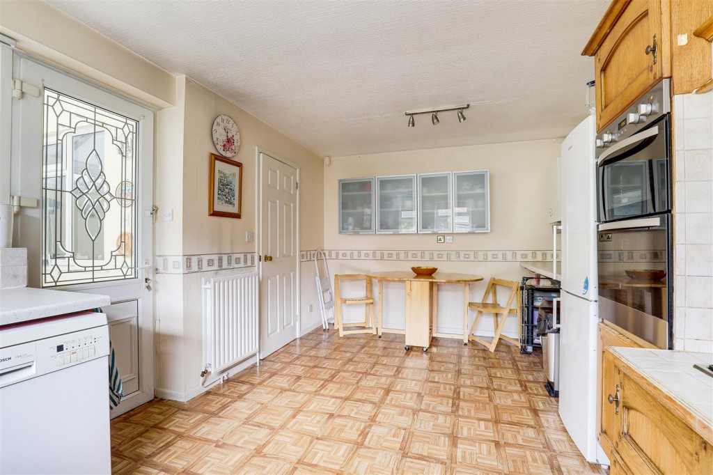St. Albans Road, Arnold, Nottinghamshire, NG5 6GT