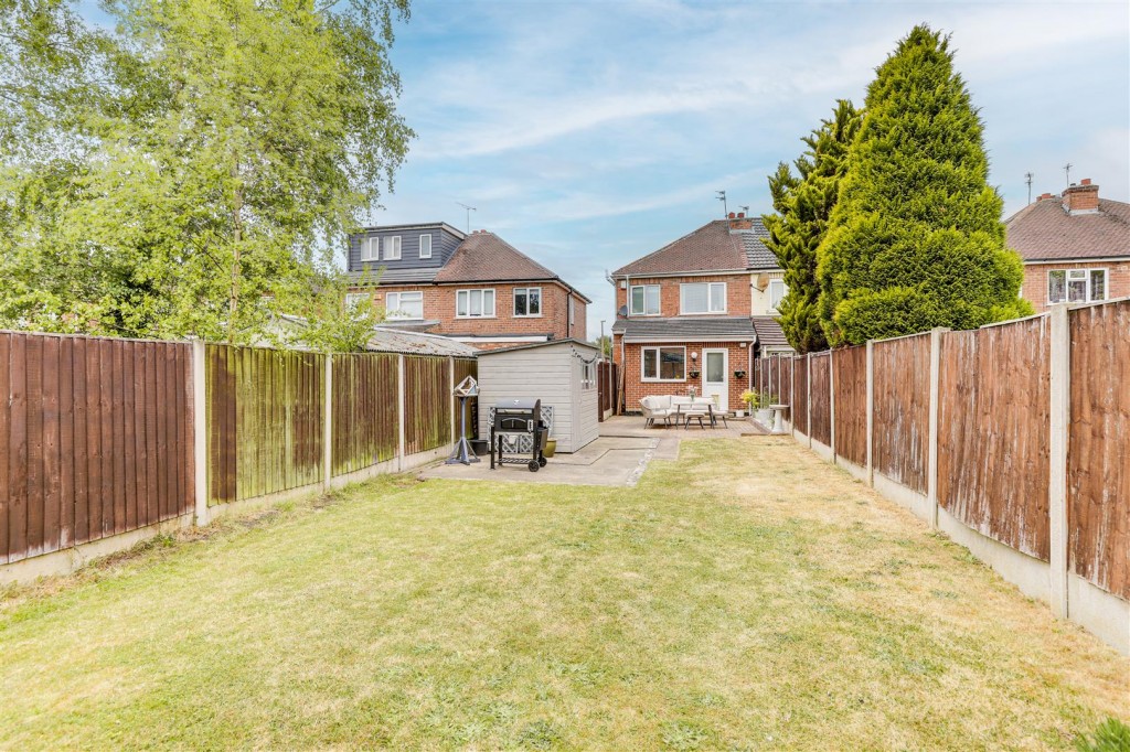 Carrfield Avenue, Toton, Nottinghamshire, NG9 6FE