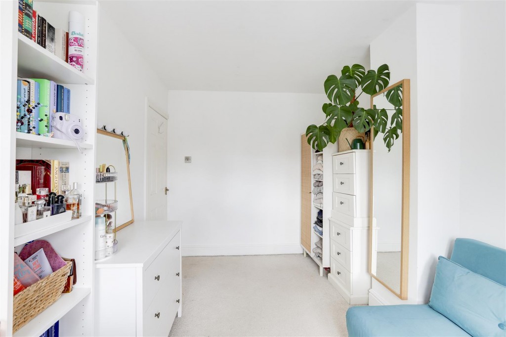 Carrfield Avenue, Toton, Nottinghamshire, NG9 6FE