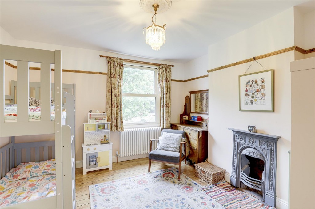 Peel Villas, Mapperley, Nottinghamshire, NG3 5HZ