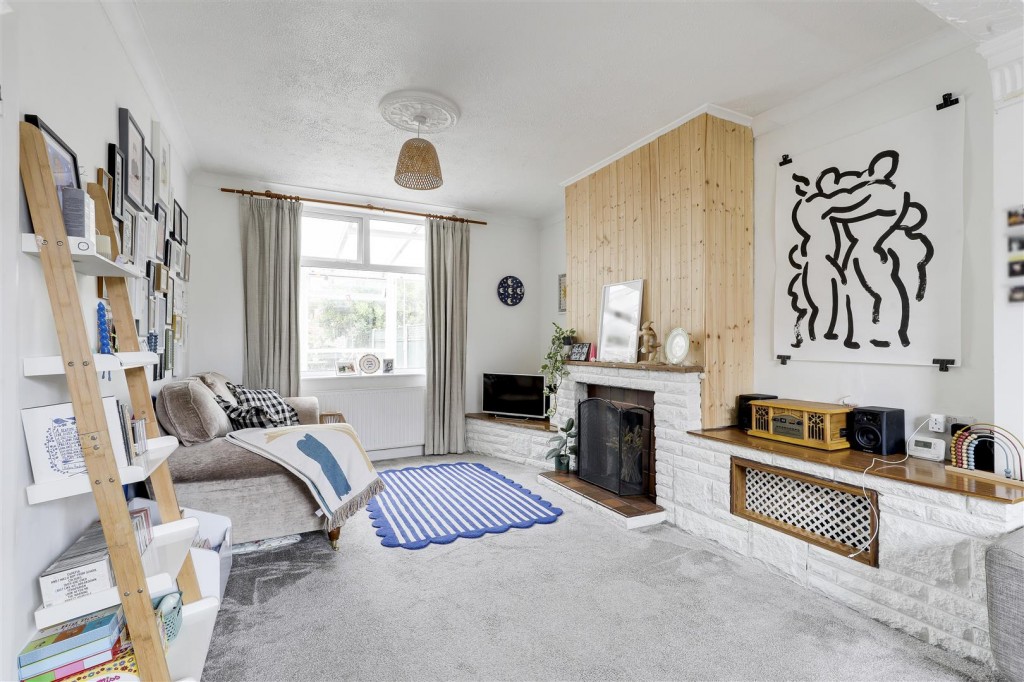 Acton Road, Arnold, Nottinghamshire, NG5 7AD