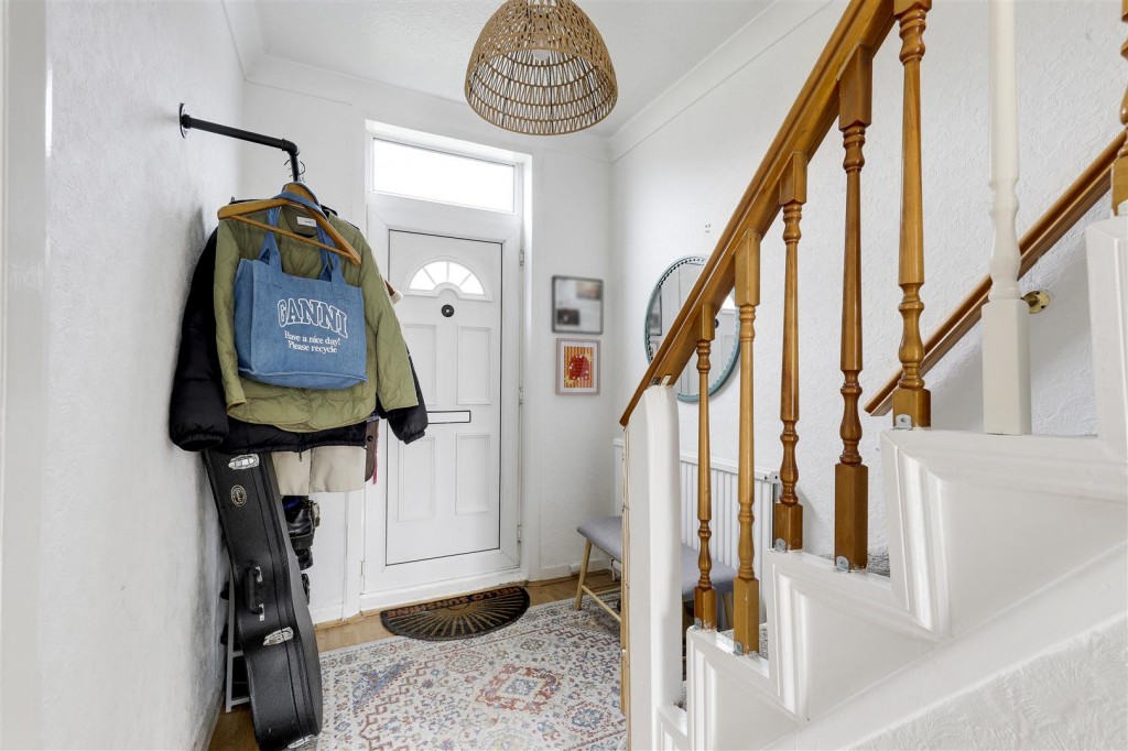 Acton Road, Arnold, Nottinghamshire, NG5 7AD