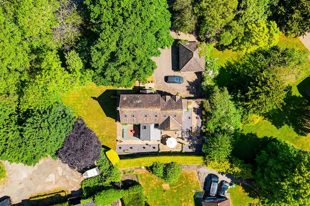 Holgate, Clifton Village, Nottinghamshire, NG11 8NH