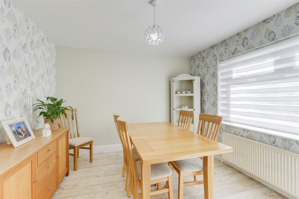 Thorneywood Road, Long Eaton, Derbyshire, NG10 2DZ