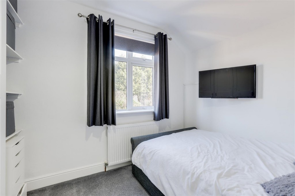 Thorneywood Road, Long Eaton, Derbyshire, NG10 2DZ