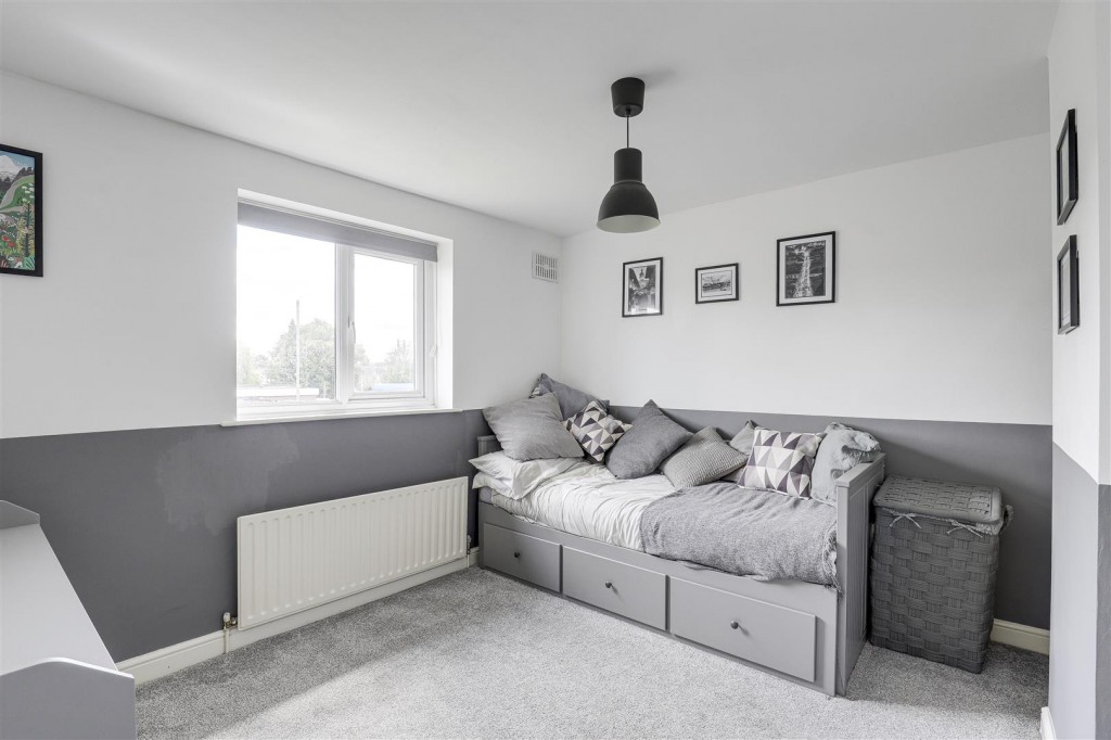 Manor Road, Calverton, Nottinghamshire, NG14 6FD