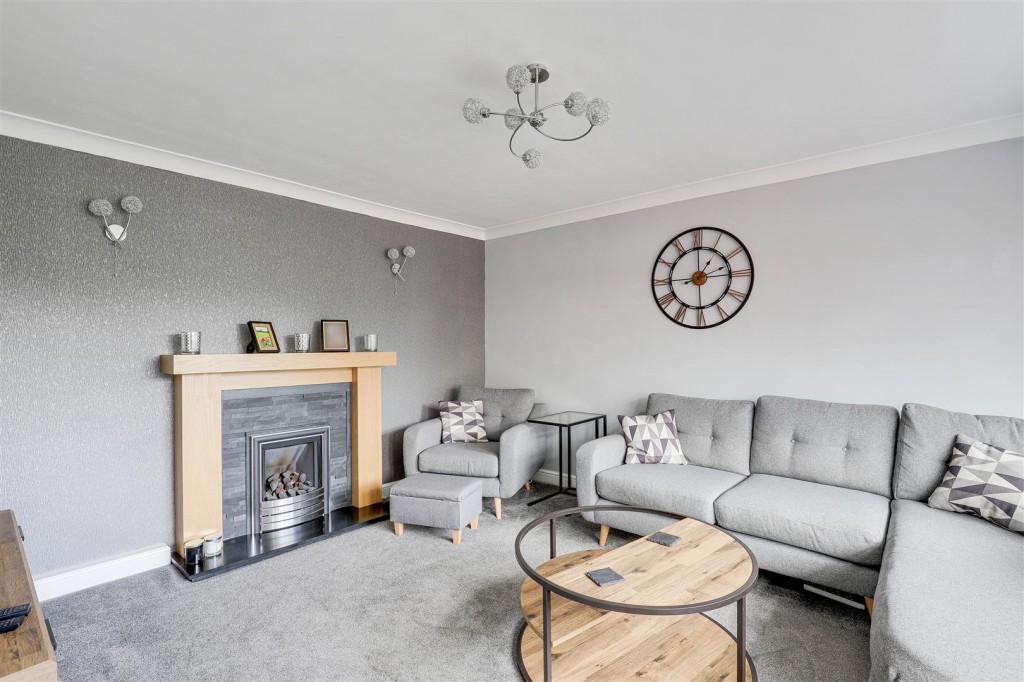 Manor Road, Calverton, Nottinghamshire, NG14 6FD