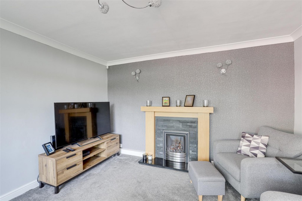 Manor Road, Calverton, Nottinghamshire, NG14 6FD