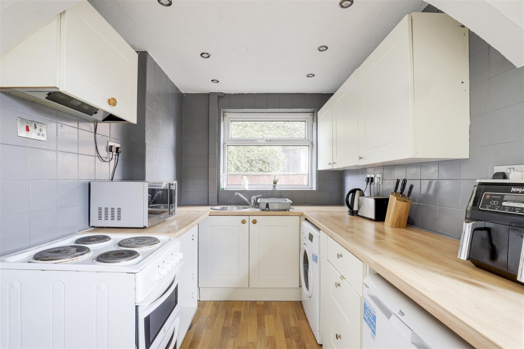 Manor Road, Calverton, Nottinghamshire, NG14 6FD