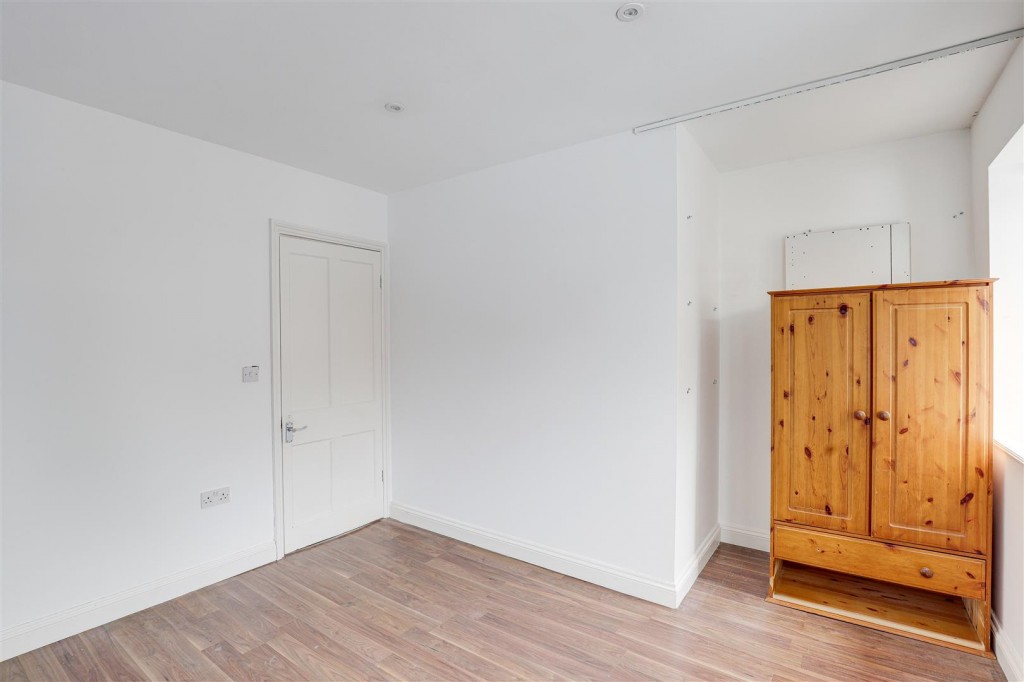 Needham Road, Arnold, Nottinghamshire, NG5 7FF