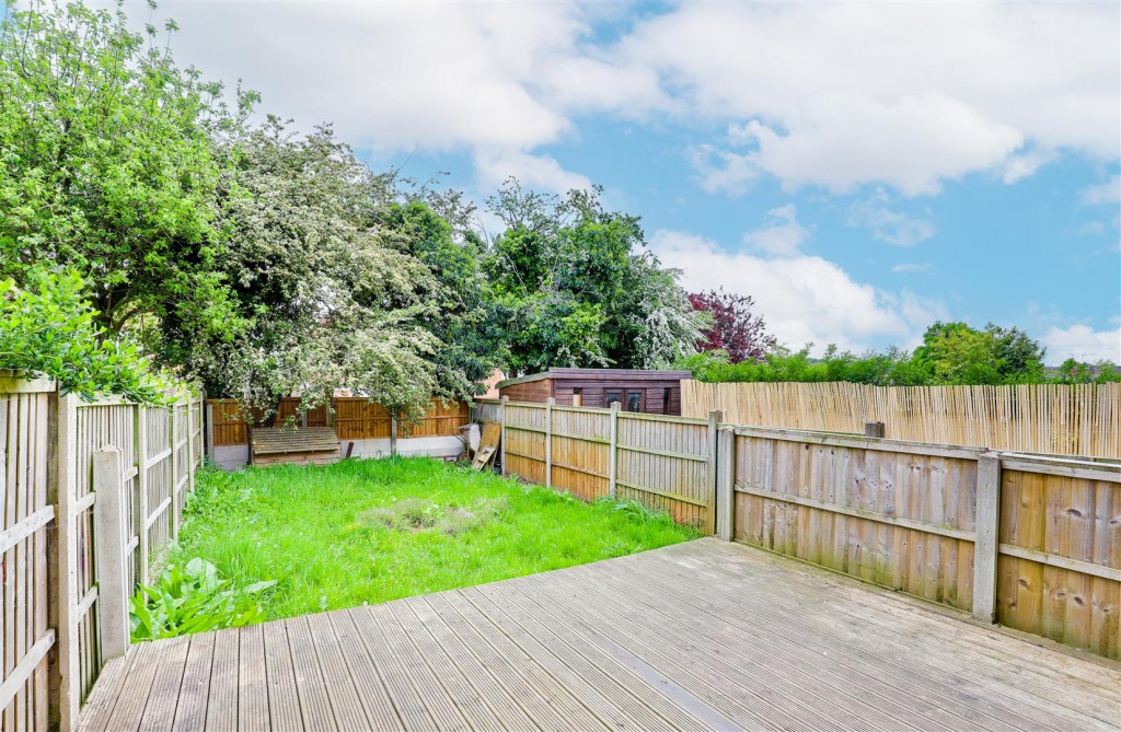 Needham Road, Arnold, Nottinghamshire, NG5 7FF