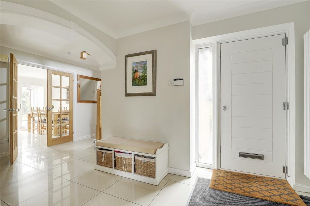 Cranberry Close, West Bridgford, Nottinghamshire, NG2 7TQ