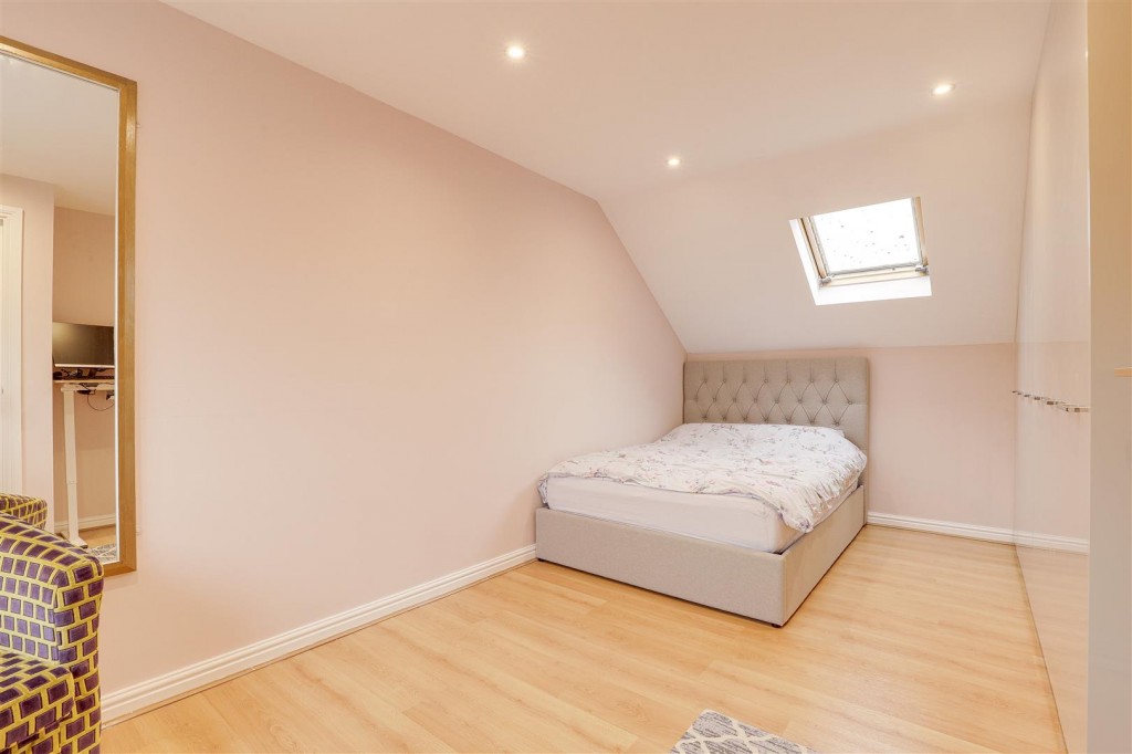Cranberry Close, West Bridgford, Nottinghamshire, NG2 7TQ