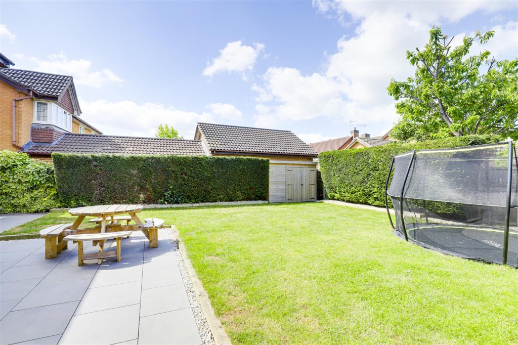 Cranberry Close, West Bridgford, Nottinghamshire, NG2 7TQ