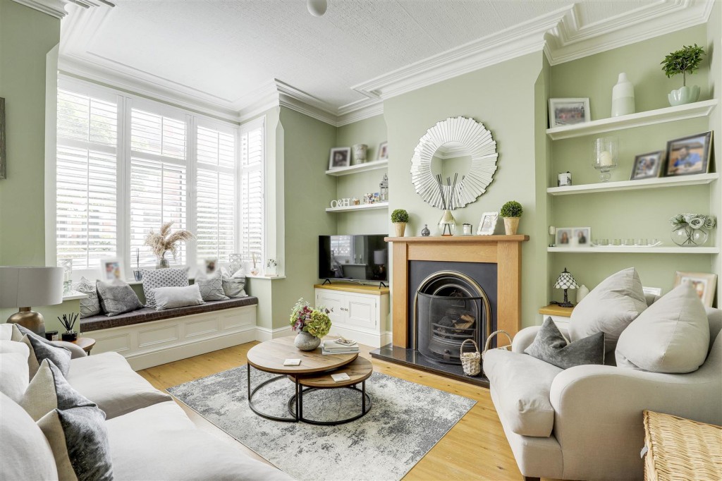 Lady Bay Road, West Bridgford, Nottinghamshire, NG2 5BJ
