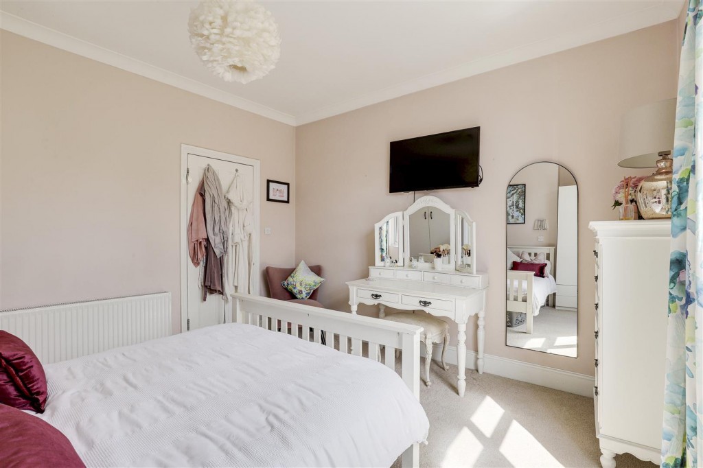 Lady Bay Road, West Bridgford, Nottinghamshire, NG2 5BJ