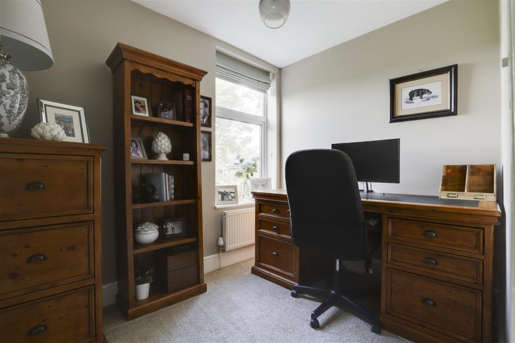 Lady Bay Road, West Bridgford, Nottinghamshire, NG2 5BJ