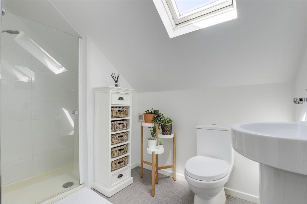 Lady Bay Road, West Bridgford, Nottinghamshire, NG2 5BJ