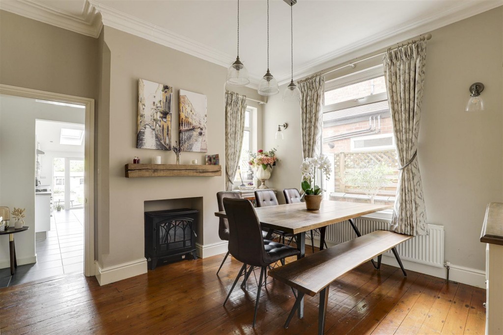 Lady Bay Road, West Bridgford, Nottinghamshire, NG2 5BJ