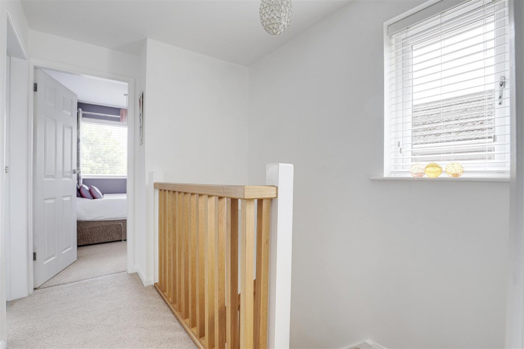 Walk Mill Drive, Hucknall, Nottinghamshire, NG15 8BY