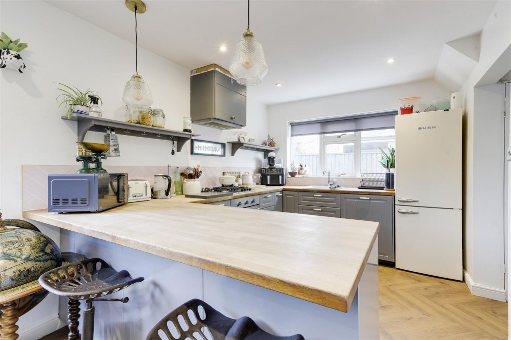 Abbots Close, Daybrook, Nottinghamshire, NG5 6AU