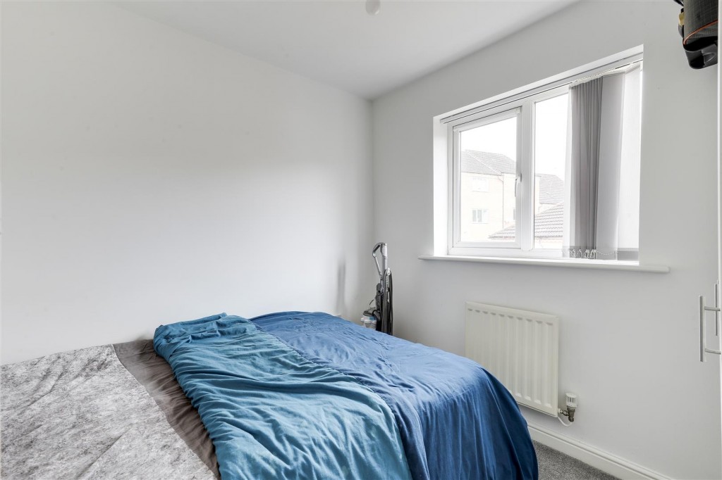 Edmonstone Crescent, Bestwood, Nottinghamshire, NG5 5UW