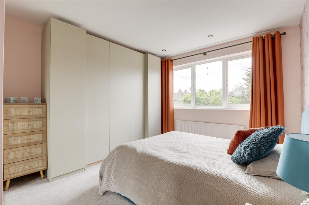 Seaford Avenue, Wollaton, Nottinghamshire, NG8 1LB