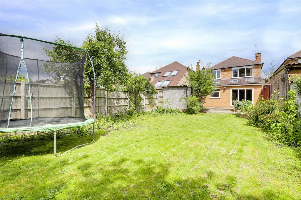 Seaford Avenue, Wollaton, Nottinghamshire, NG8 1LB