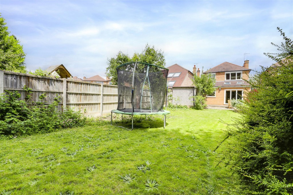 Seaford Avenue, Wollaton, Nottinghamshire, NG8 1LB
