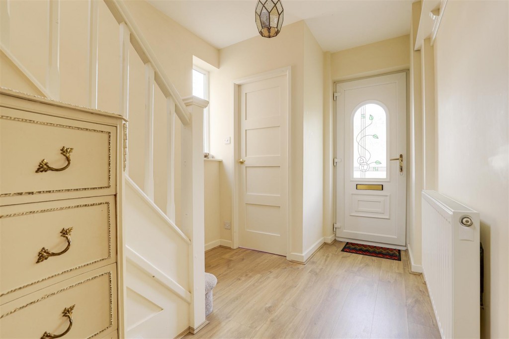 Seaford Avenue, Wollaton, Nottinghamshire, NG8 1LB
