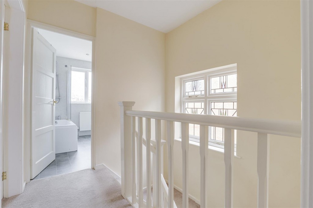 Seaford Avenue, Wollaton, Nottinghamshire, NG8 1LB