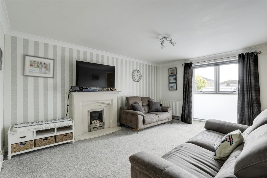 Eskdale Close, Long Eaton, Derbyshire, NG10 3LQ