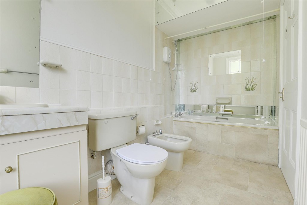 The Cedars, Sherwood, Nottinghamshire, NG5 3FP