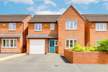 Chalfont Drive, Nottingham, Nottinghamshire, NG8 3LT