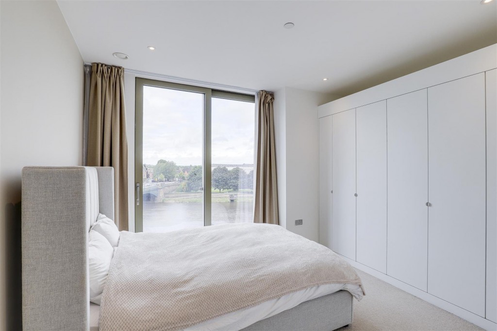 Pavilion Road, West Bridgford, Nottinghamshire, NG2 5PJ