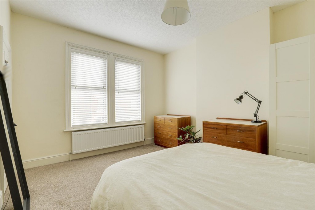 Charlton Avenue, Long Eaton, Derbyshire, NG10 2BX