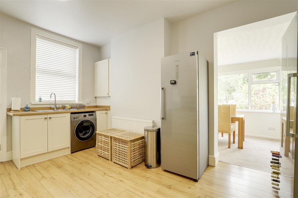 Charlton Avenue, Long Eaton, Derbyshire, NG10 2BX