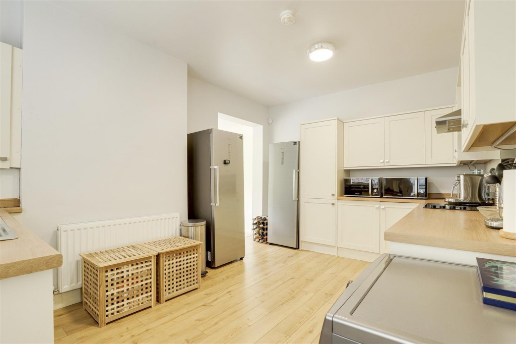Charlton Avenue, Long Eaton, Derbyshire, NG10 2BX