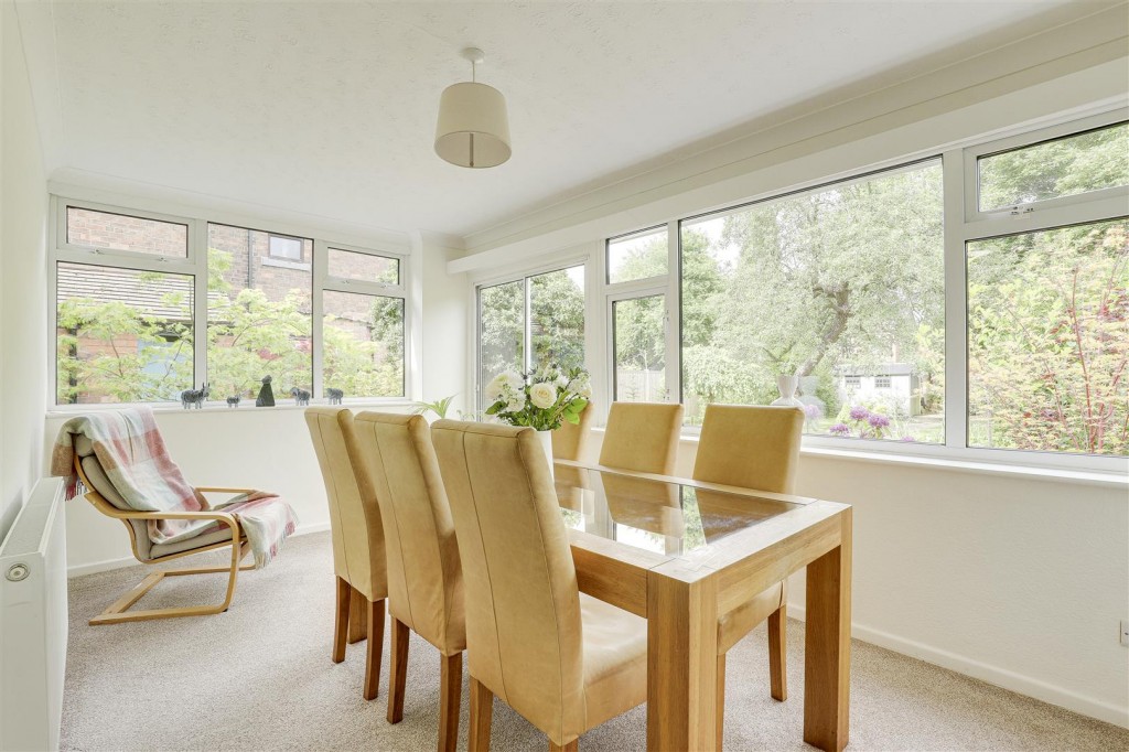Charlton Avenue, Long Eaton, Derbyshire, NG10 2BX