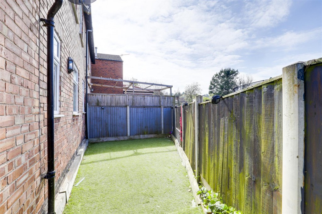 Breckhill Road, Woodthorpe, Nottinghamshire, NG5 4GP
