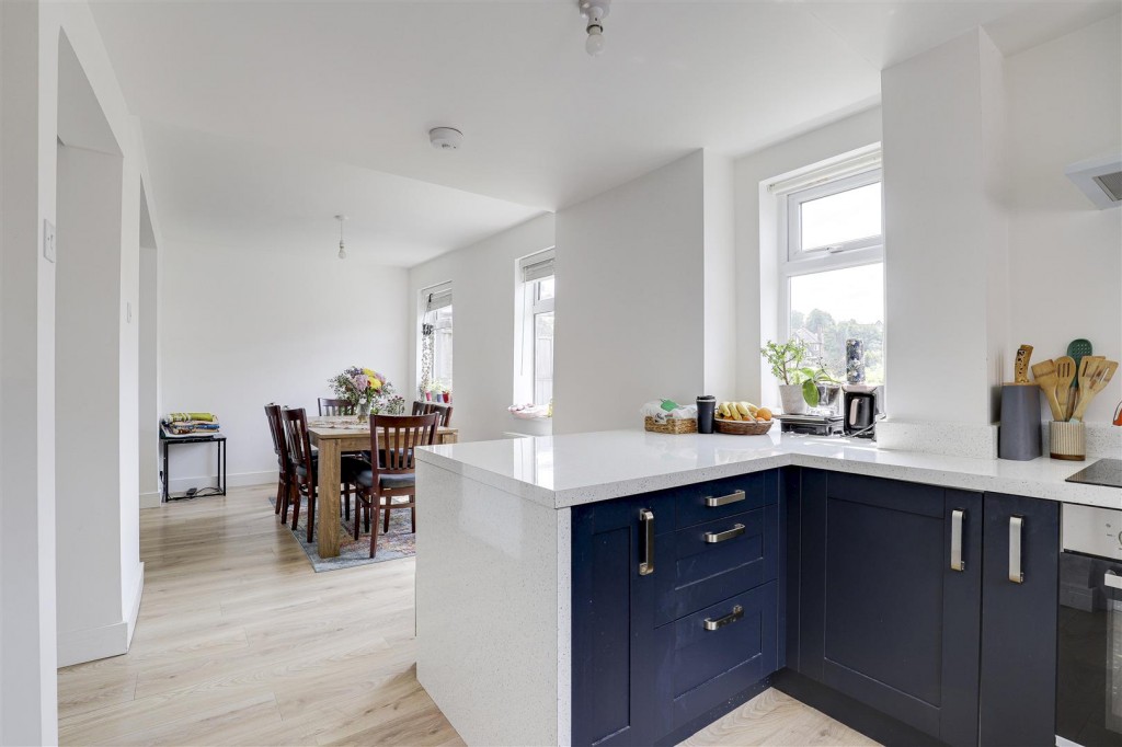 Breckhill Road, Woodthorpe, Nottinghamshire, NG5 4GP