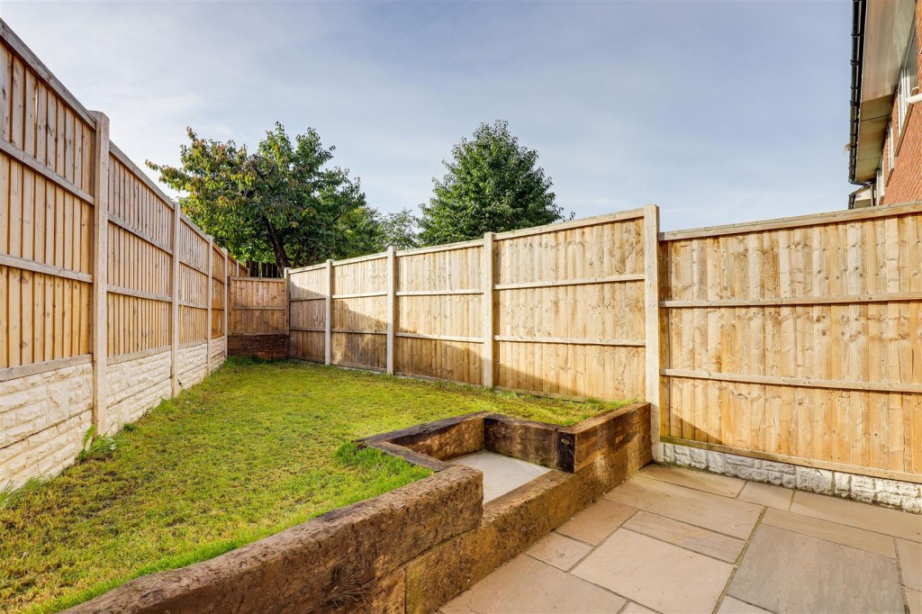 Freemantle Walk, Heron Ridge, Nottinghamshire, NG5 9LH
