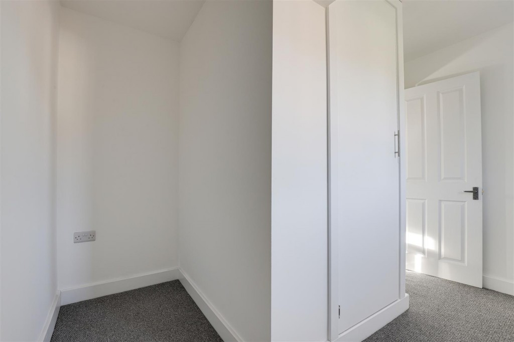 Freemantle Walk, Heron Ridge, Nottinghamshire, NG5 9LH