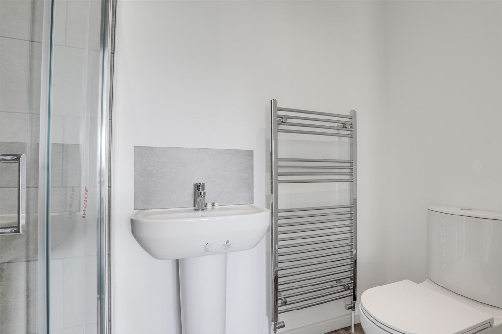 Freemantle Walk, Heron Ridge, Nottinghamshire, NG5 9LH